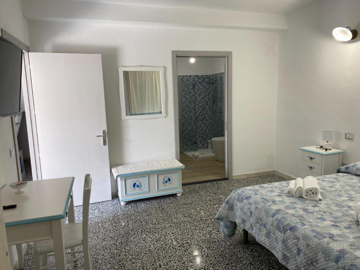 Affittacamere Il Vicoletto Aria Ona Villagrande Strisaili Eksteriør billede